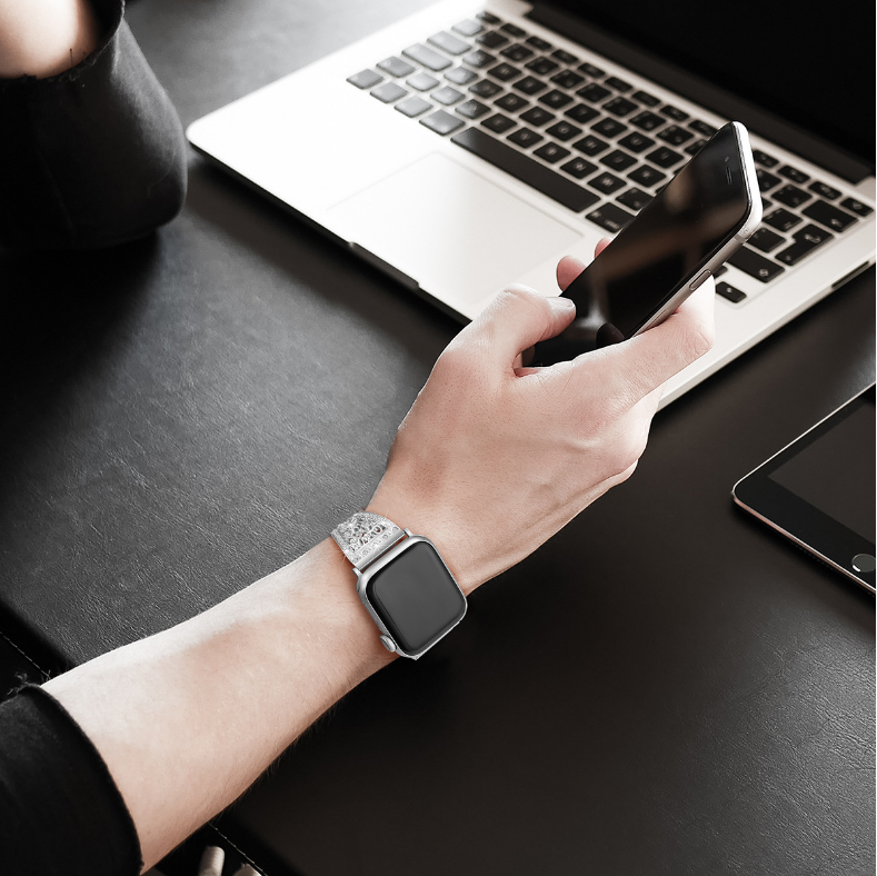 Metal Diamond-Studded Adjustable Band for Apple Watch