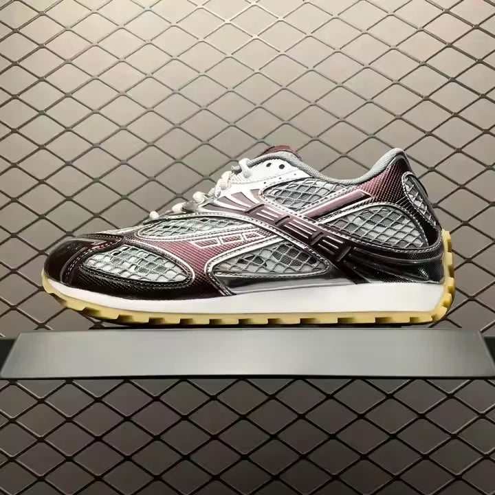 New Designer Luxury High Quality Sneakers Men and Women Lighted Lace-Up Sports Balance Soft New Toe Style BV Walking Style Shoes