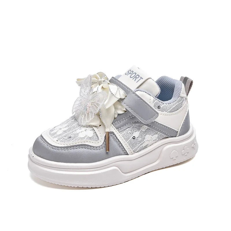 Girls' Butterfly Sneakers 2026 Spring New Children's Soft Sole Breathable Non-Slip Hook Loop Closure Casual Baby Korean Style