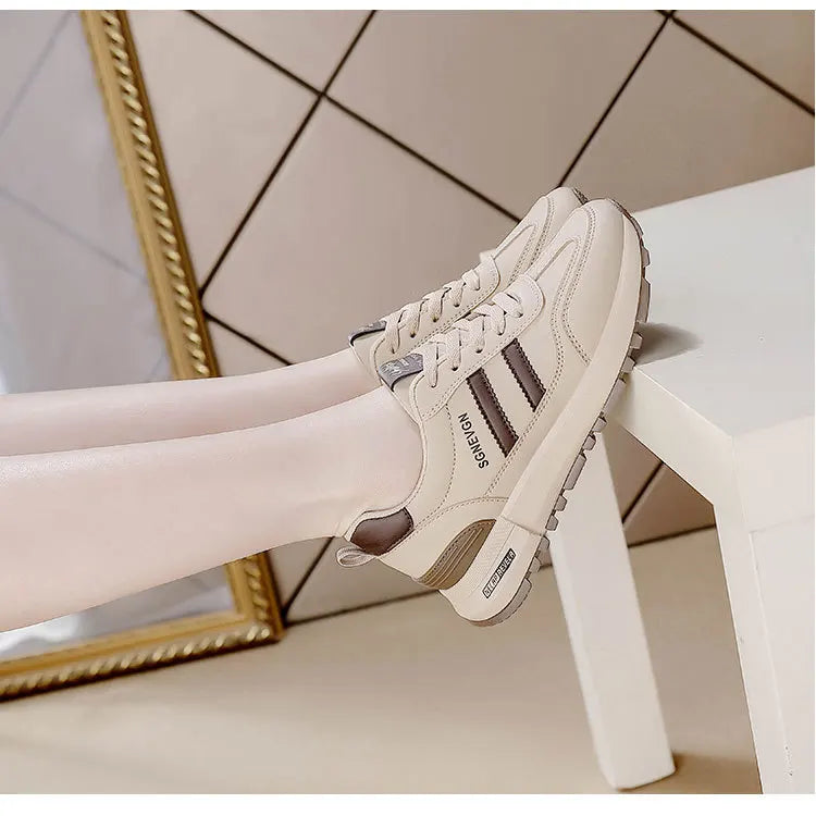 Women's 2025 Spring Autumn Running Flat Sneaker Cross-Border Plus Size All-match Leather Lace-Up Cushioning Non-slip Casual