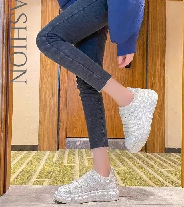 Wholesale Trendy Sporty Elegance Fashion Trend Women's Sneakers Sparkling Rhinestone Platform Sole Skateboarding Shoes