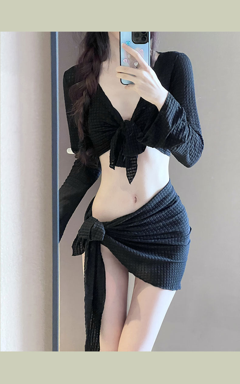 Bikini Swimsuit for Women 2025 New Four-Piece Set High-End Sexy Split Long-Sleeved Swimsuit for Women Pure Color Hot Spring