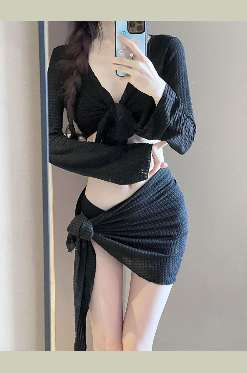 Bikini Swimsuit for Women 2025 New Four-Piece Set High-End Sexy Split Long-Sleeved Swimsuit for Women Pure Color Hot Spring