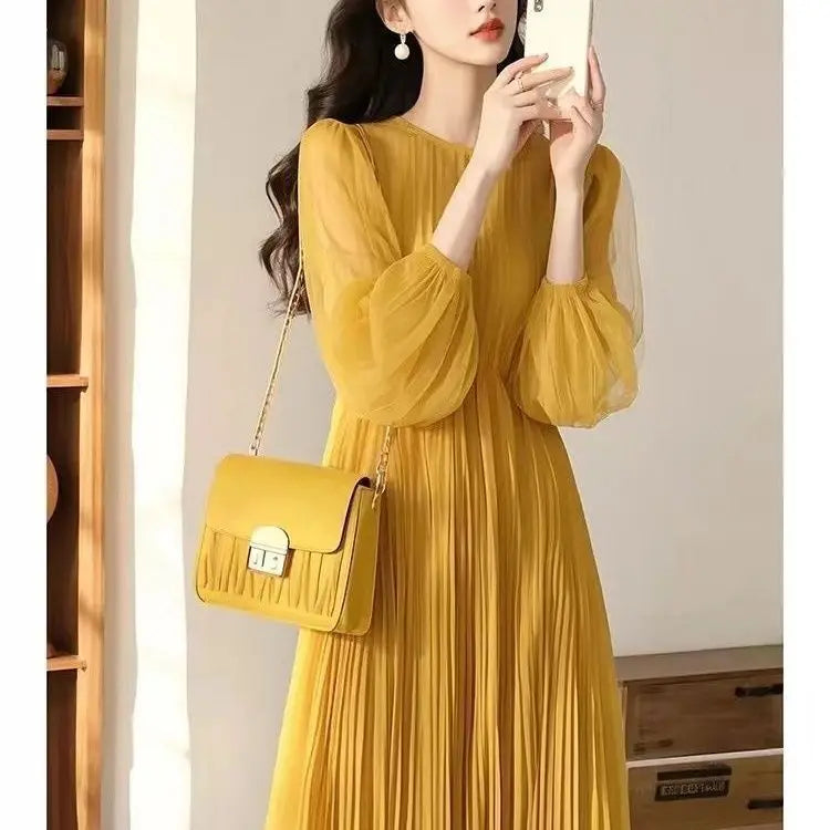 French Dress For Women Spring 2025 High-End Loose And Blue Chiffon Round Neck Long Sleeved Pleated Dress w531