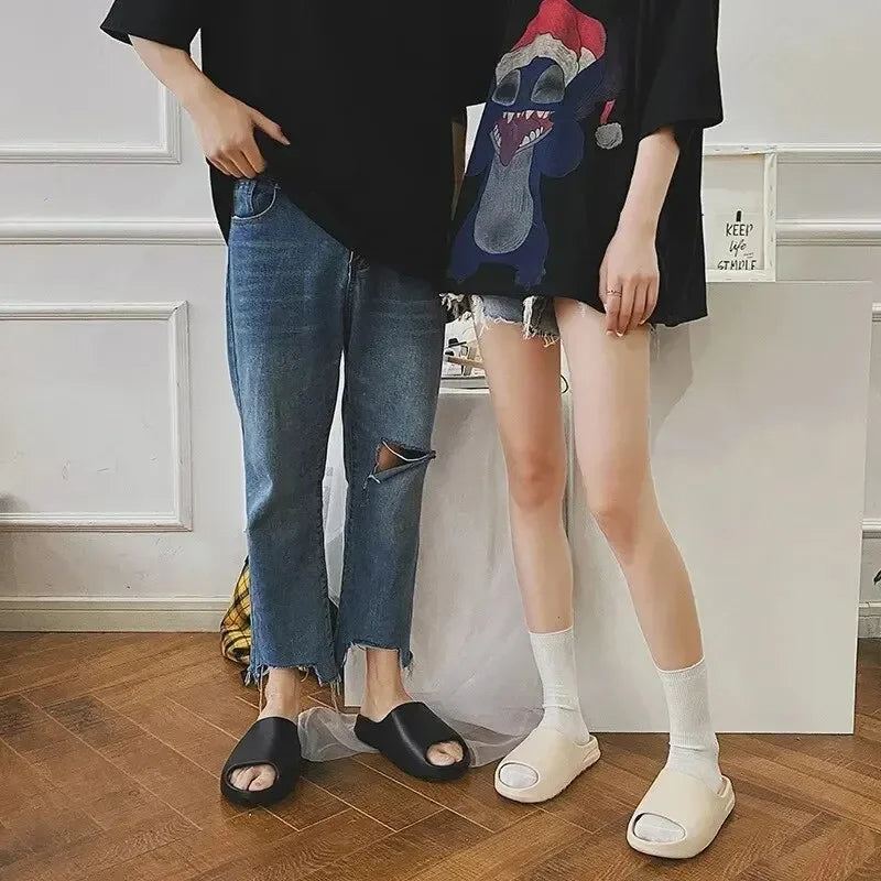 Summer Women Slippers Men Sandals Casual Beach Shoes Soft Bottom Slides Thick Platform EVA Anti-Slip Home Slippers Chaussure