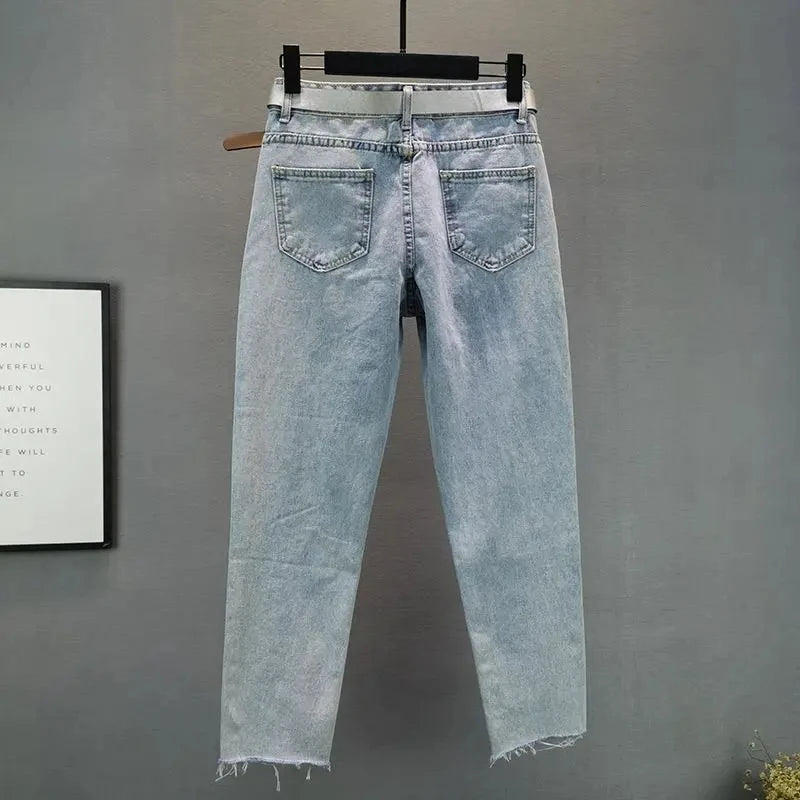 Heavy industry Diamond studded ripped Jeans Women's Street wear 2026 Summer New Loose Nine point Pants Casual Denim Trousers
