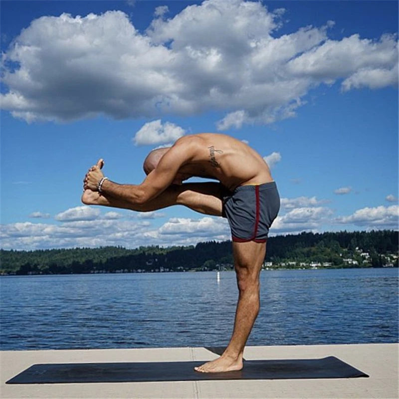 Mens Gym Fitness Shorts Bodybuilding running sports shorts Jogging Workout Male Summer Breathable Mesh Shorts men Sweatpants