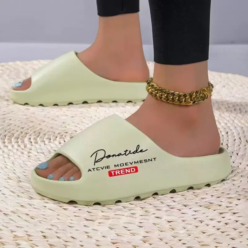 Men's High-End Summer Slippers with a Soft, Comfortable Feel, Couple's Style, Trendy Indoor and Outdoor Casual Fashion Slippers