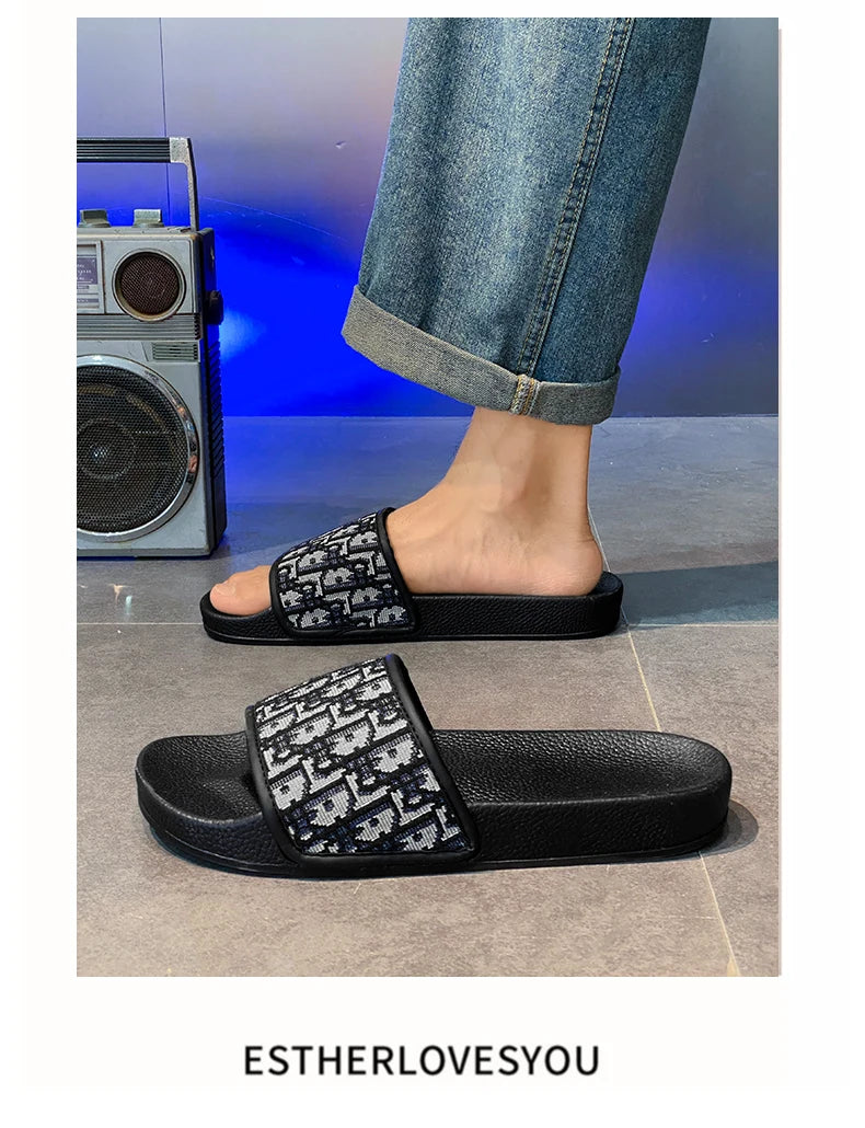 Slipper for Men's Home Slippers Lightweight Summer New Style Flat and Worn Casual Retro Patterned Anti-slip Quick-drying Sandals