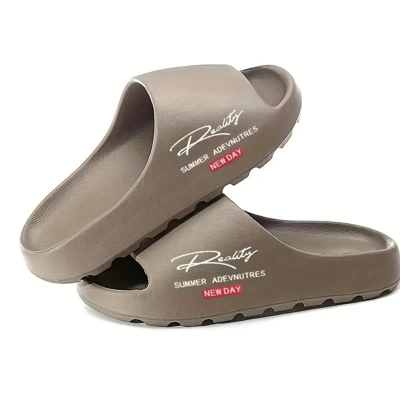 Men's High-End Summer Slippers with a Soft, Comfortable Feel, Couple's Style, Trendy Indoor and Outdoor Casual Fashion Slippers