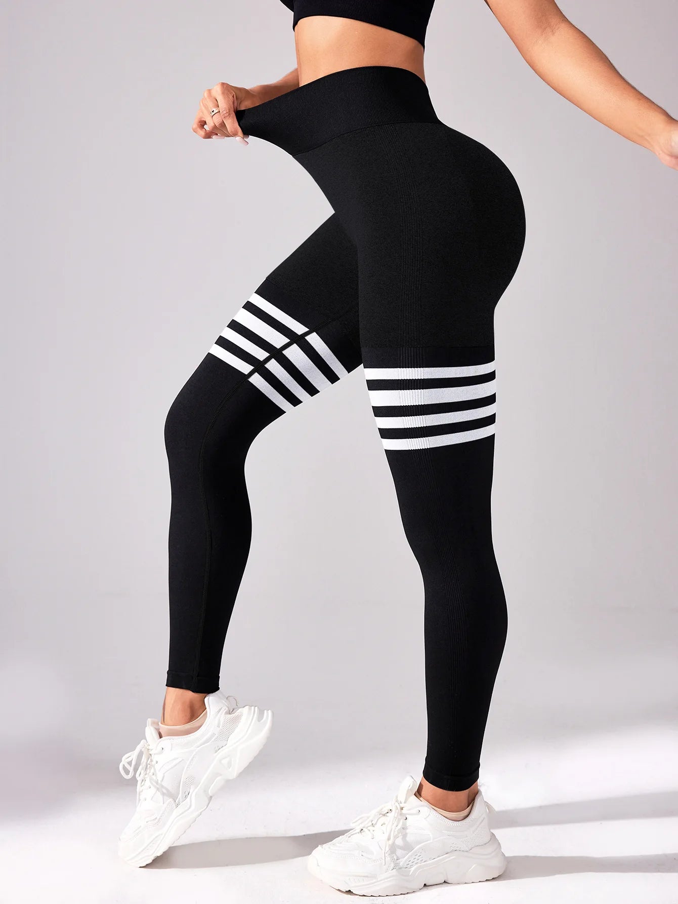 Women V Back Line Leggings Butt Lifting Gym Fitness Athletic Workout Elastic Leggins Outdoor Yoga Pants Sports Training Tights