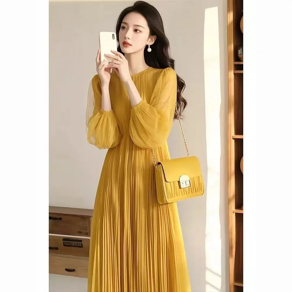 French Dress For Women Spring 2025 High-End Loose And Blue Chiffon Round Neck Long Sleeved Pleated Dress w531