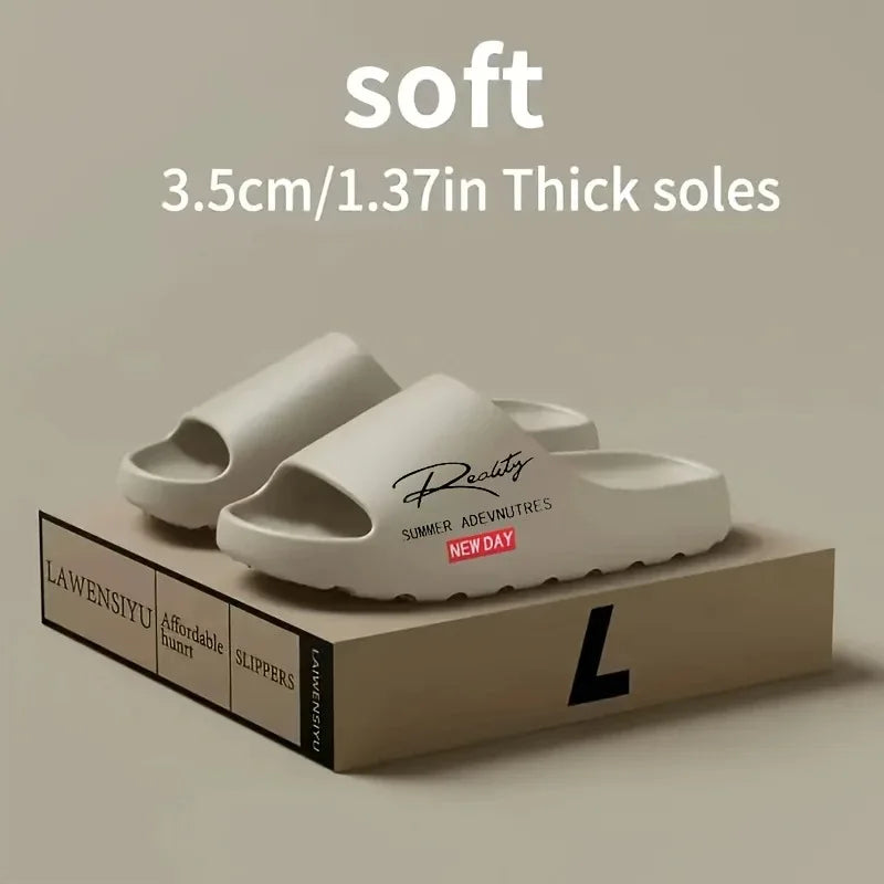 Men's High-End Summer Slippers with a Soft, Comfortable Feel, Couple's Style, Trendy Indoor and Outdoor Casual Fashion Slippers