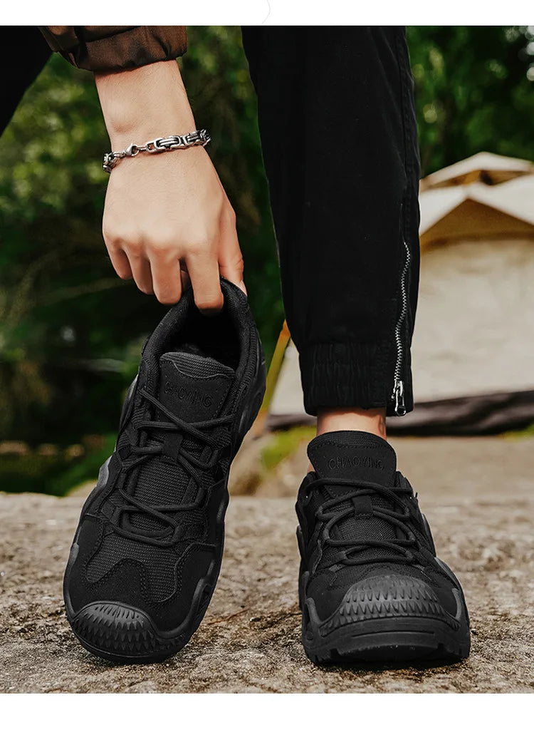 Men Sneakers 2025 Autumn New Outdoor Hiking Shoes Retro Platform Non-slip Casual Sneakers Lace-up Climbing Shoes Sports Shoes