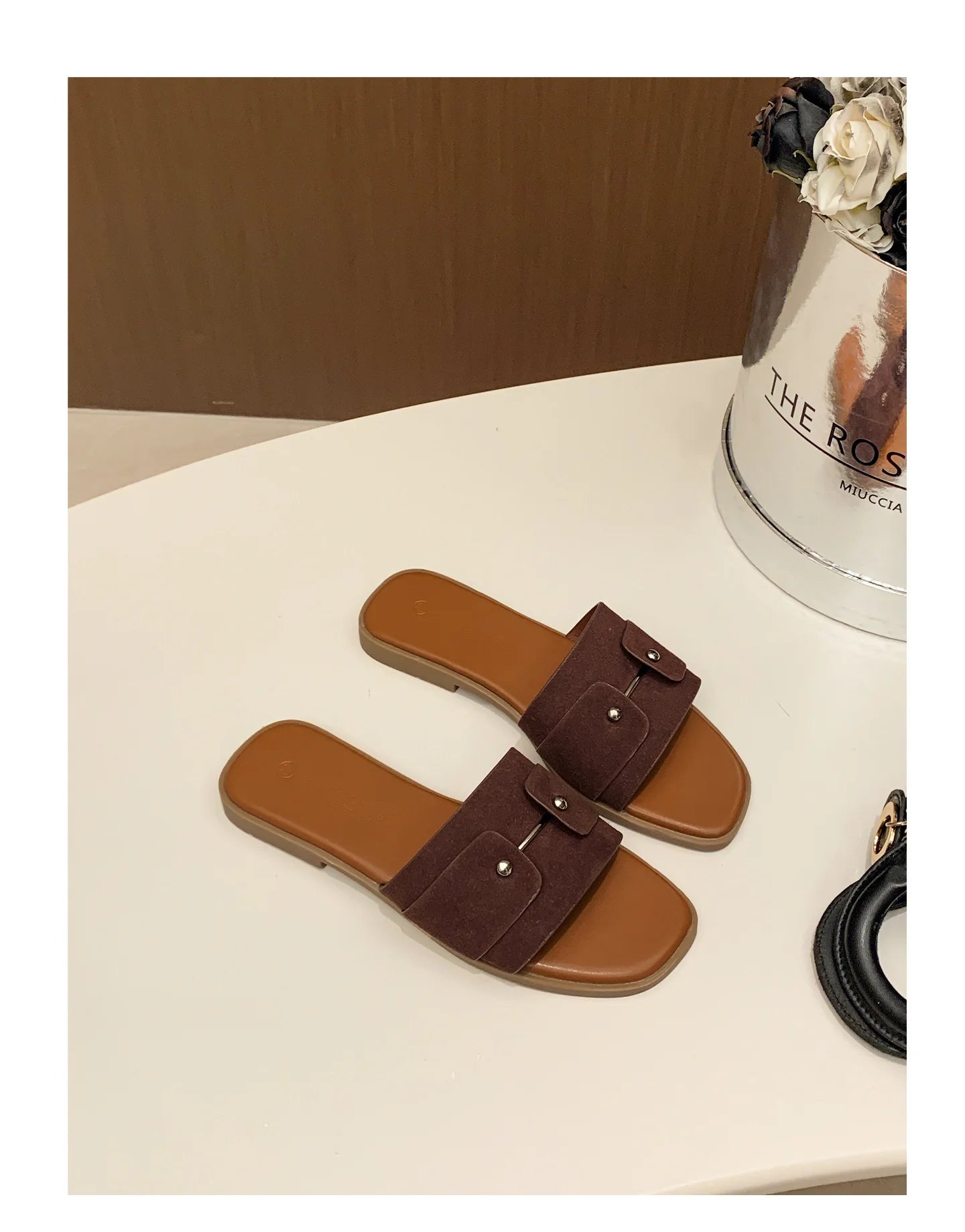 Womens slippers summer elegant versatile casual breathable anti-slip suitable outdoor travel beach activities flat shoes sandals