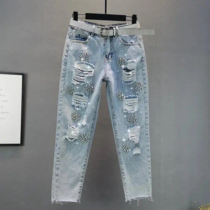Heavy industry Diamond studded ripped Jeans Women's Street wear 2026 Summer New Loose Nine point Pants Casual Denim Trousers