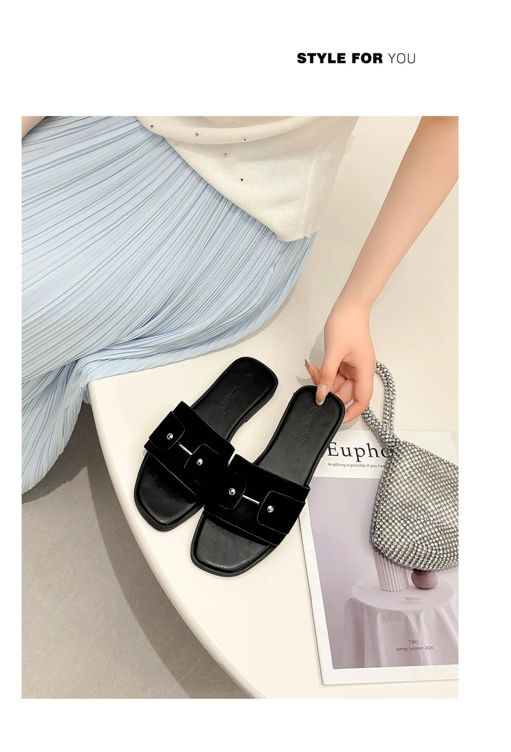 Womens slippers summer elegant versatile casual breathable anti-slip suitable outdoor travel beach activities flat shoes sandals