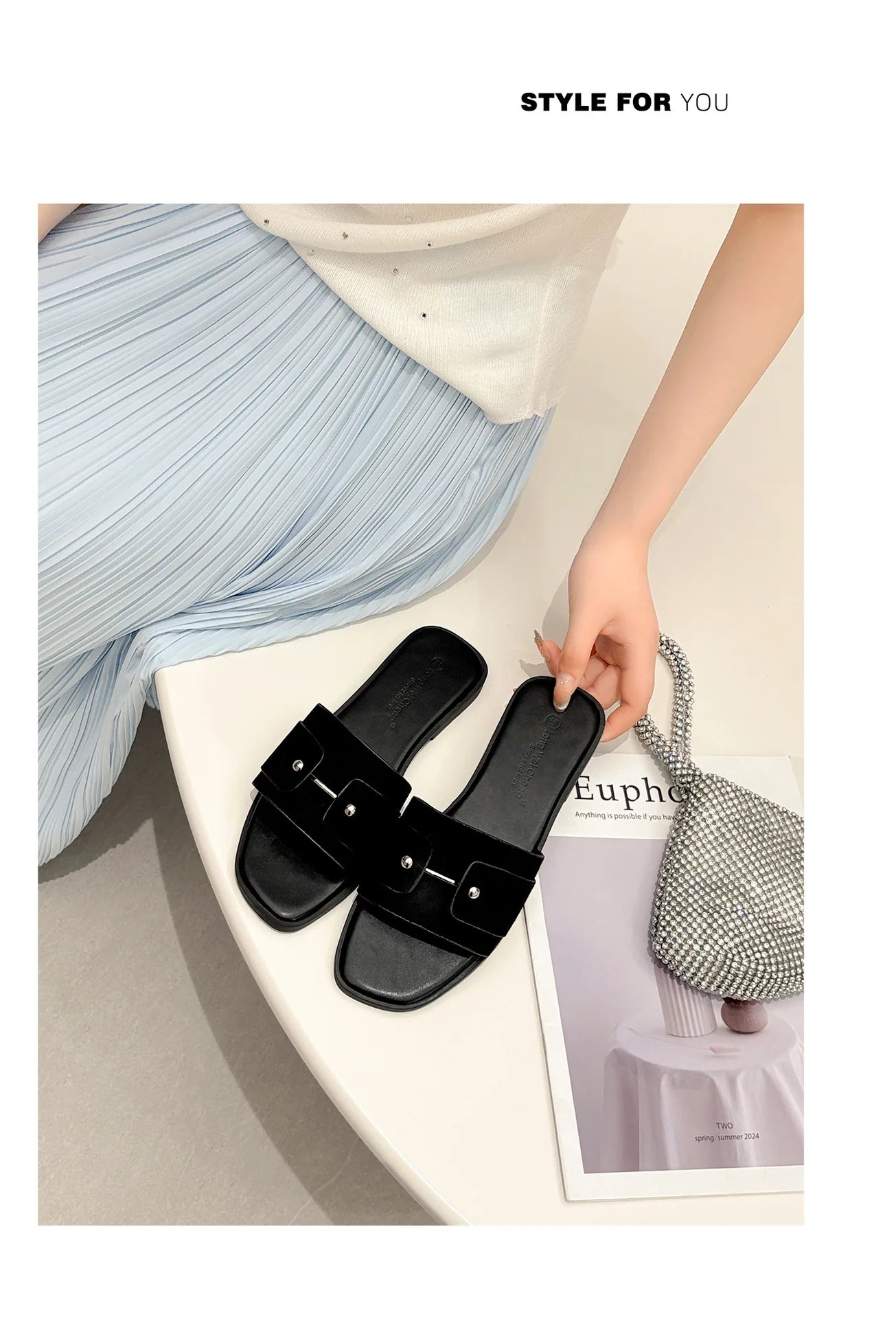 Womens slippers summer elegant versatile casual breathable anti-slip suitable outdoor travel beach activities flat shoes sandals