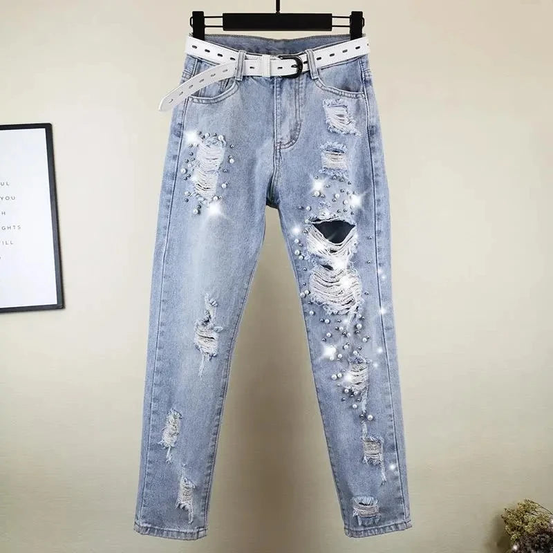 Heavy industry Diamond studded ripped Jeans Women's Street wear 2026 Summer New Loose Nine point Pants Casual Denim Trousers