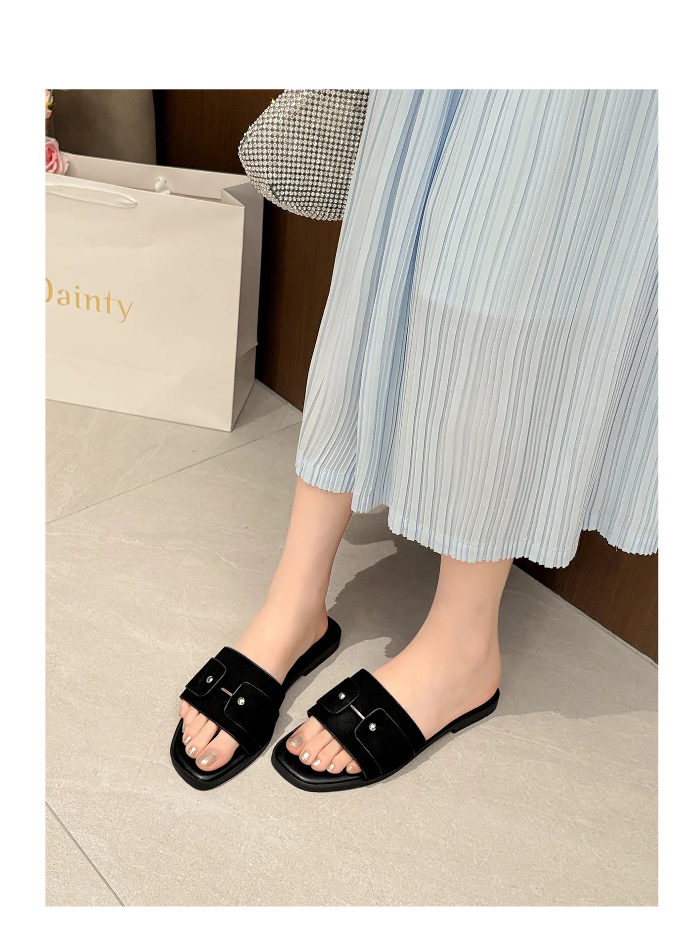 Womens slippers summer elegant versatile casual breathable anti-slip suitable outdoor travel beach activities flat shoes sandals