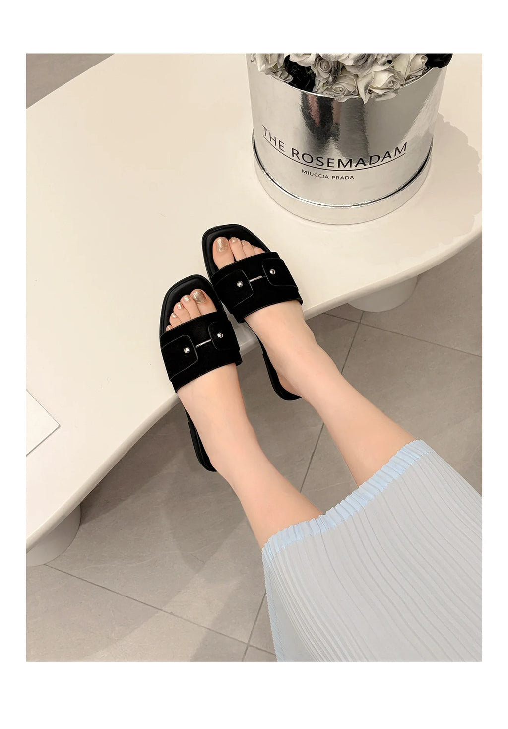 Womens slippers summer elegant versatile casual breathable anti-slip suitable outdoor travel beach activities flat shoes sandals
