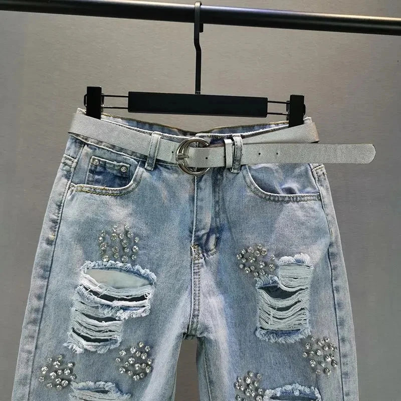 Heavy industry Diamond studded ripped Jeans Women's Street wear 2026 Summer New Loose Nine point Pants Casual Denim Trousers