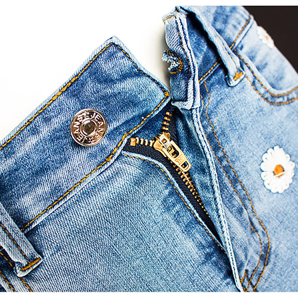 Ladies Daisy Embroidered Denim Pants Women's New Chic Long Fashion Personality Classic Versatile Flared Jean Trousers for Women