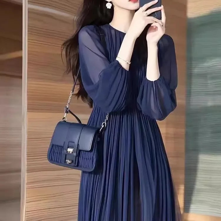 French Dress For Women Spring 2025 High-End Loose And Blue Chiffon Round Neck Long Sleeved Pleated Dress w531